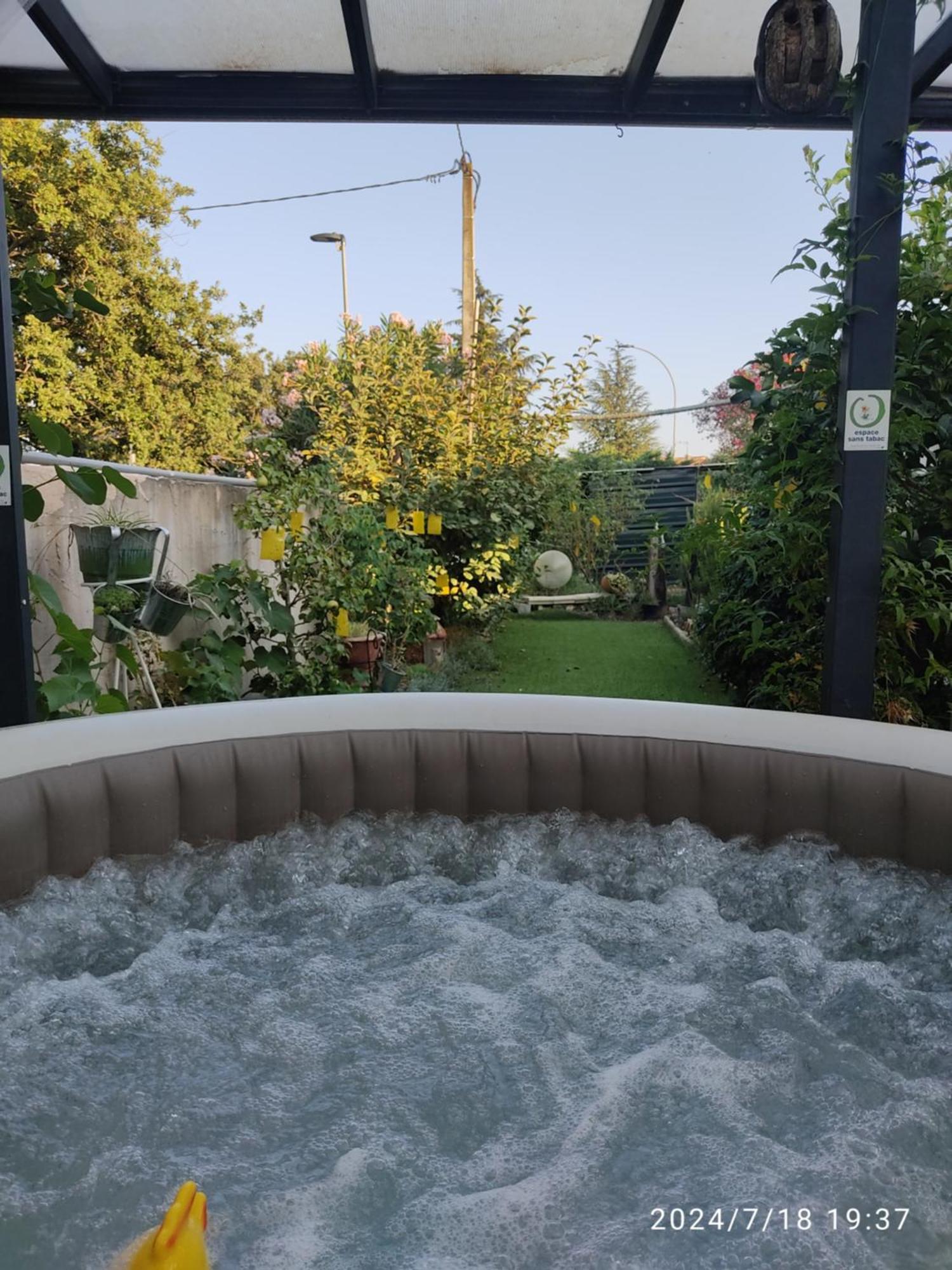 Climatise Avec Privatif *